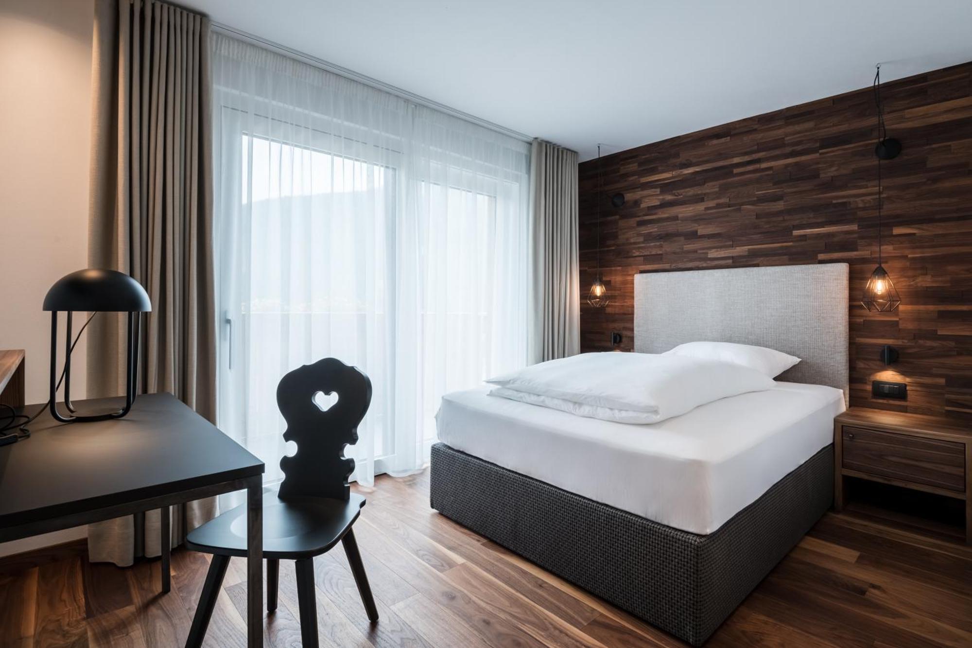Hotel Ciasa Tama ラ・ヴィッラ エクステリア 写真